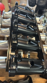 Preview: Ansaugbrückenunterteil RS3 TTRS DAZA  DNWA DNWB CNC Alu 5 Zylinder TFSI 2.5L Audi RS3 8V & TTRS 8S